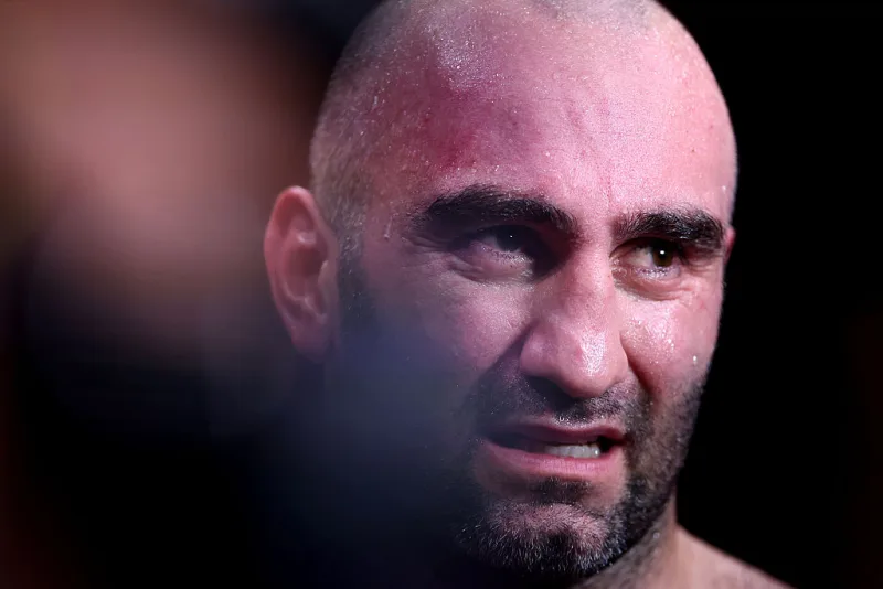 Російський боксер не зрозумів рішення WBA посунути його у градації чемпіонів